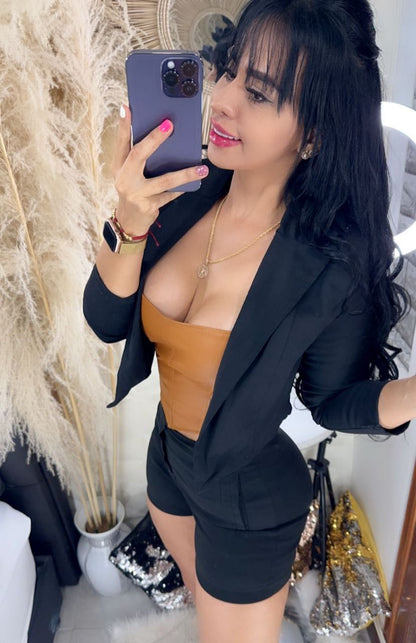 conjunto blazer corto atenas